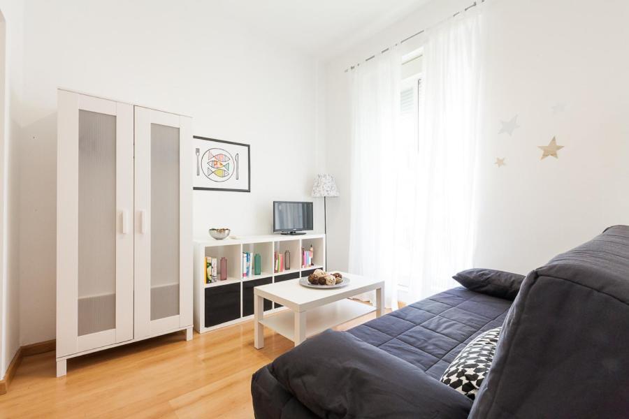 Peral Home Cozy Apartment Sevilla Bagian luar foto